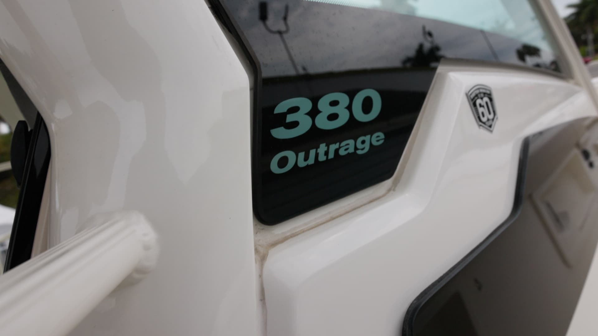2018 Boston Whaler Outrage - Image 3