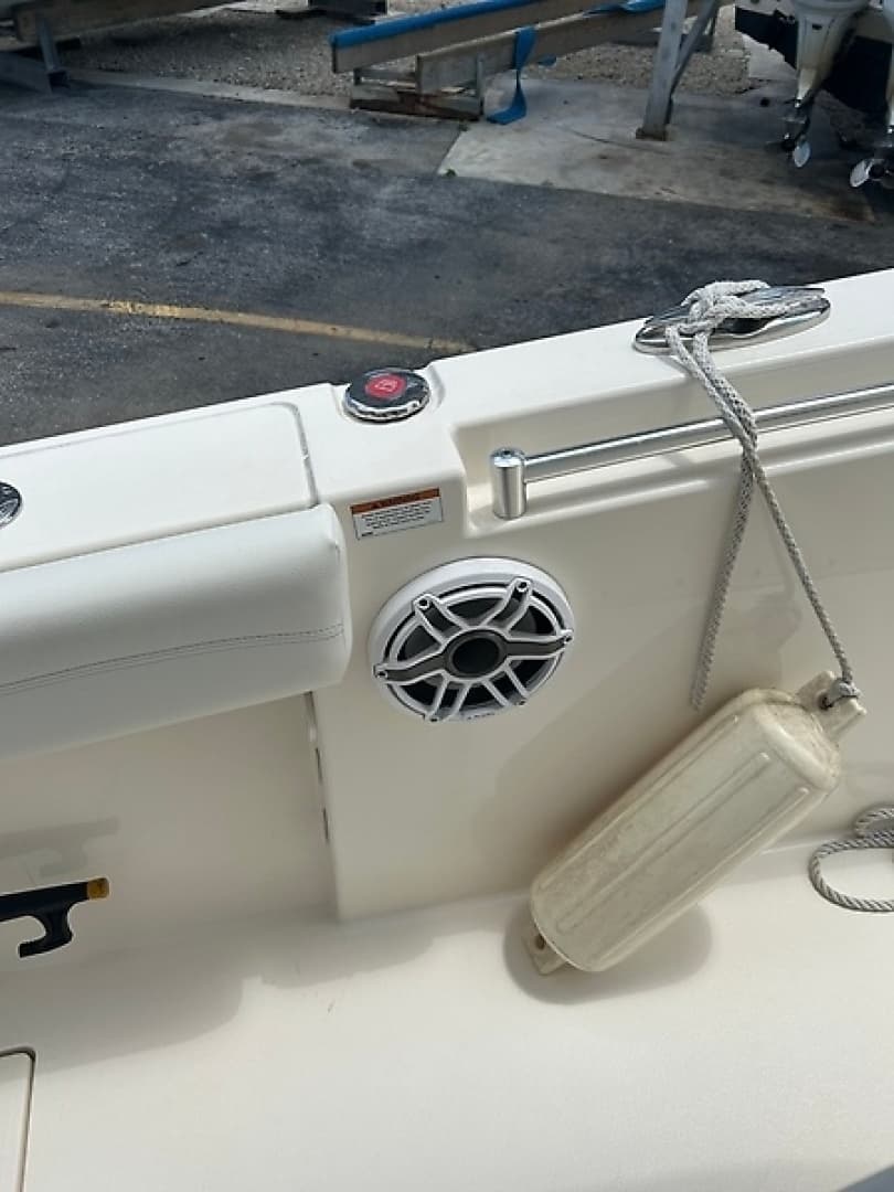 2022 Cobia 262 - Image 30