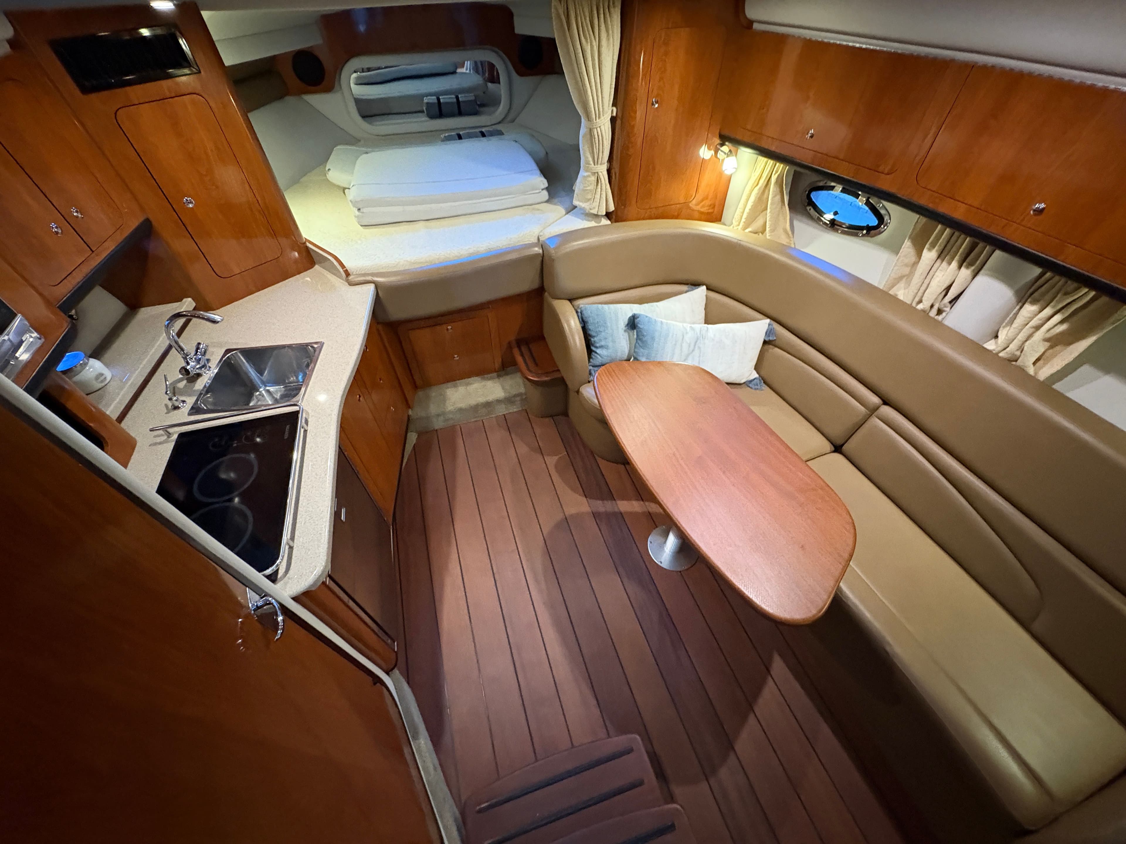 2014 Crownline 350 Sport Yacht - 23