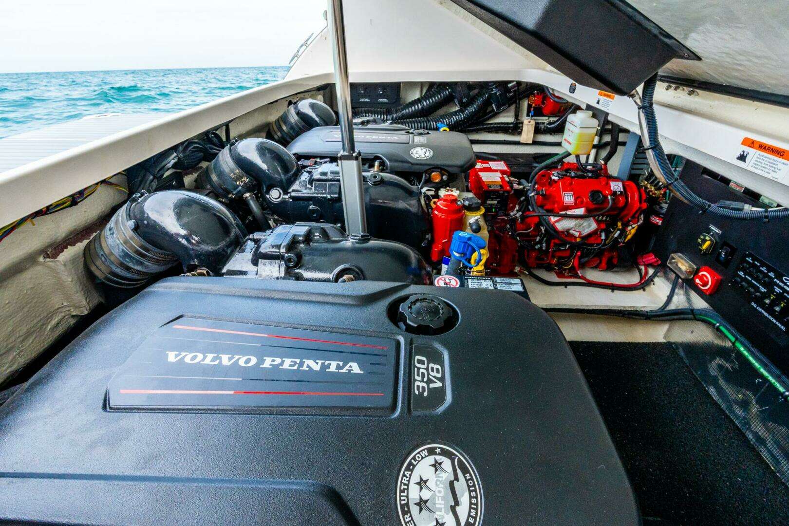 2022 Regal 36 Grande Coupe - Image 16