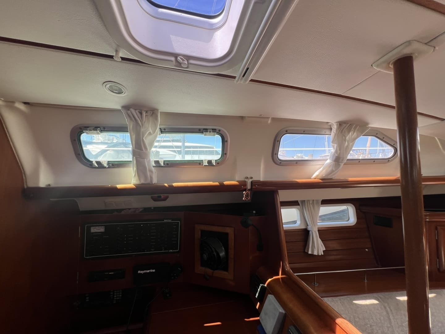 2001 Beneteau Oceanis 473 - Image 57