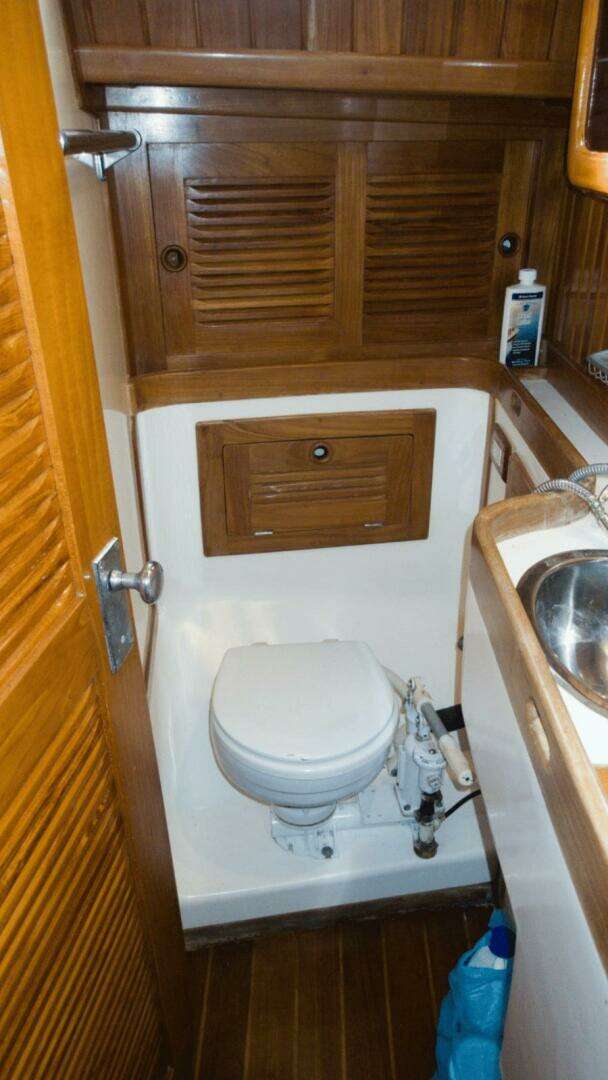 1990 Cabo Rico 38 Cutter - Image 16