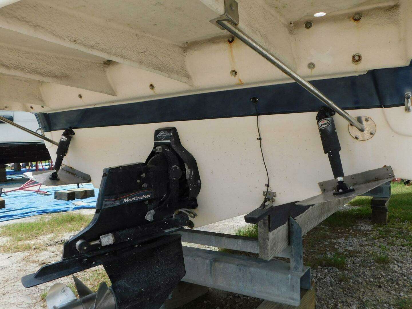 2004 Rinker Fiesta Vee 270 - Image 20