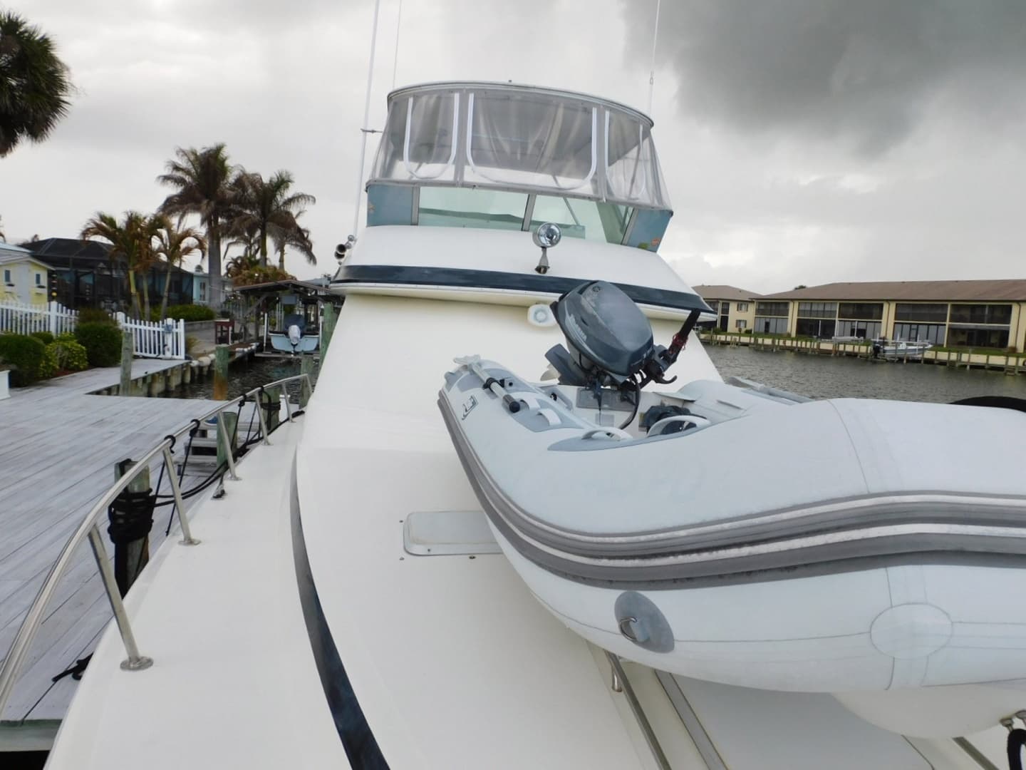 1987 Sea Ray 460 Convertible - Image 13