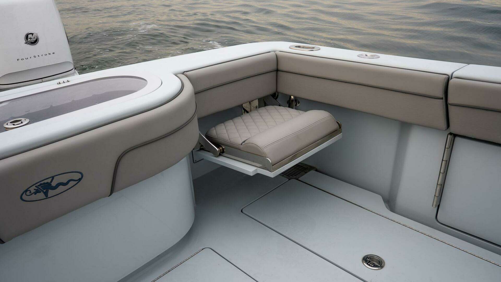2023 Valhalla Boatworks V-33 - Image 12