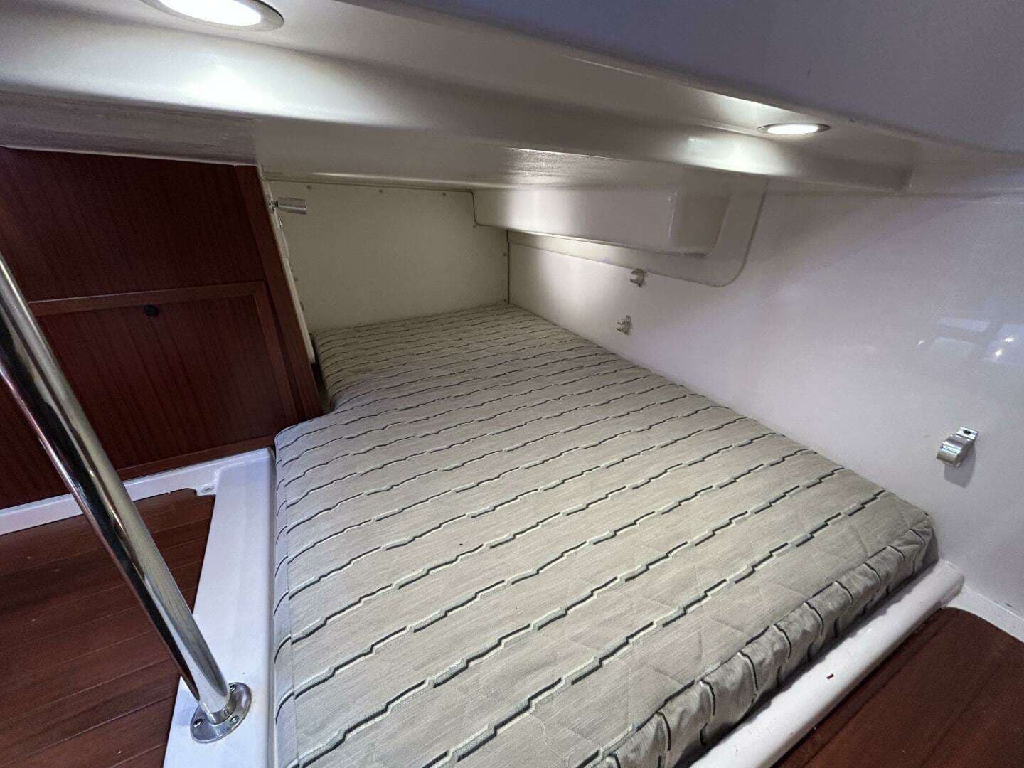 2018 Pursuit OS 385 Offshore - Image 23