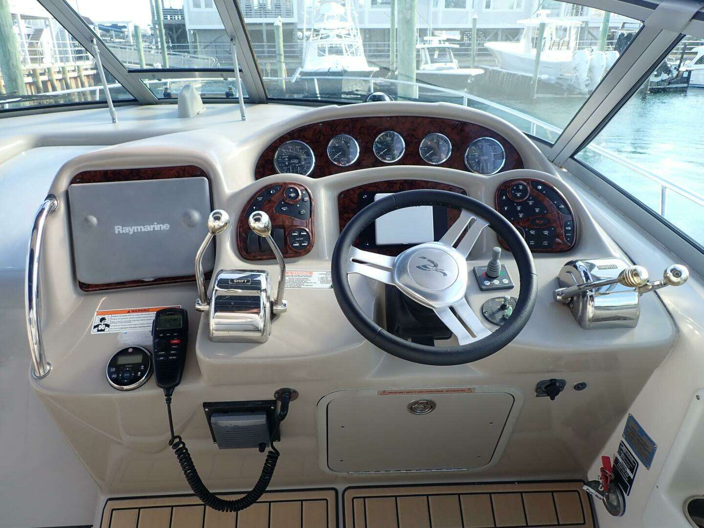 2006 Sea Ray 340 Sundancer - Image 6