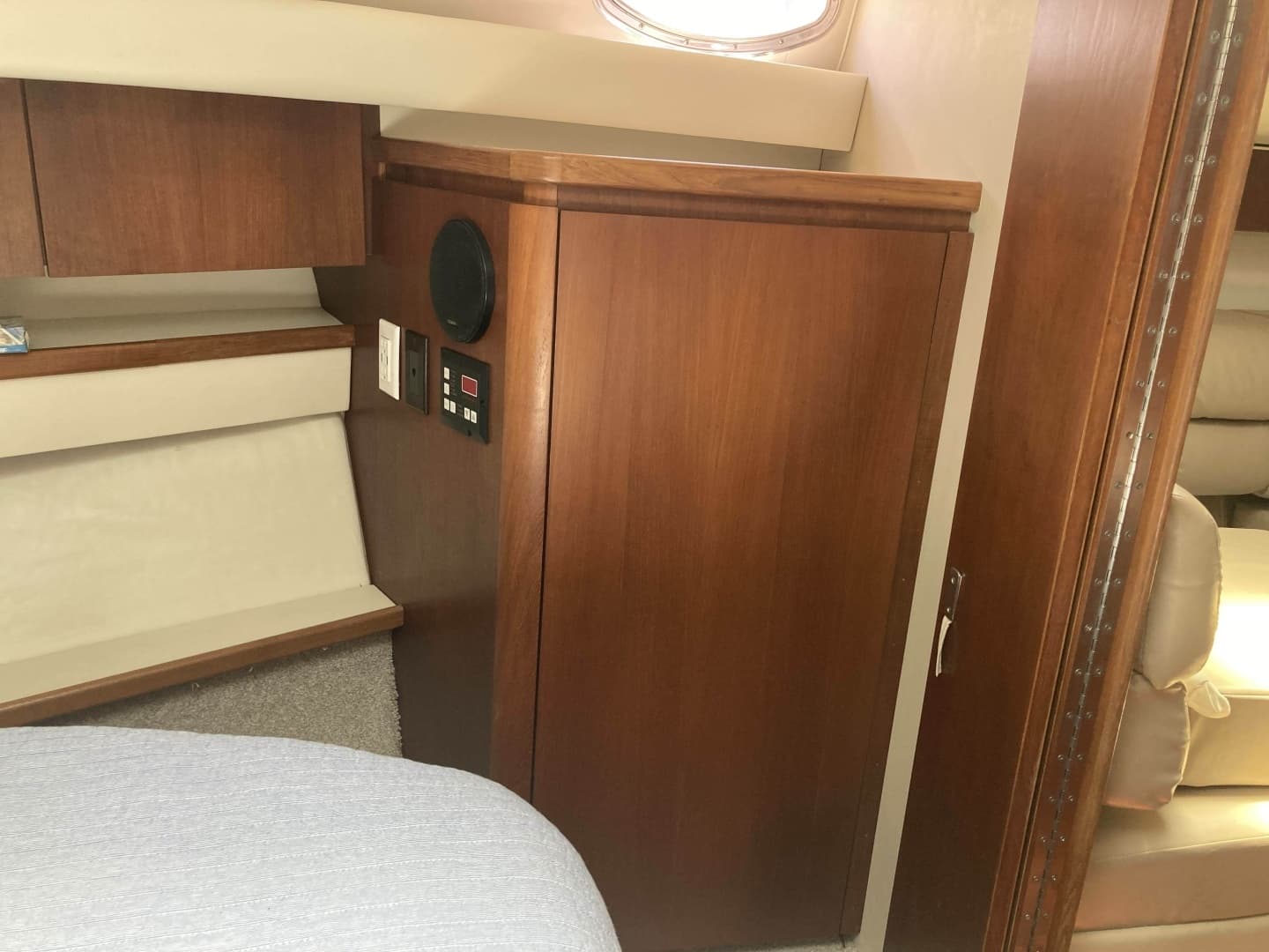 1995 Tiara Yachts 4000 - Image 20
