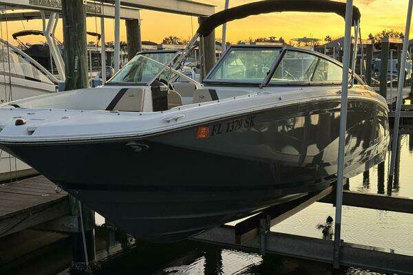 2016 Regal 23 OBX - Image 1