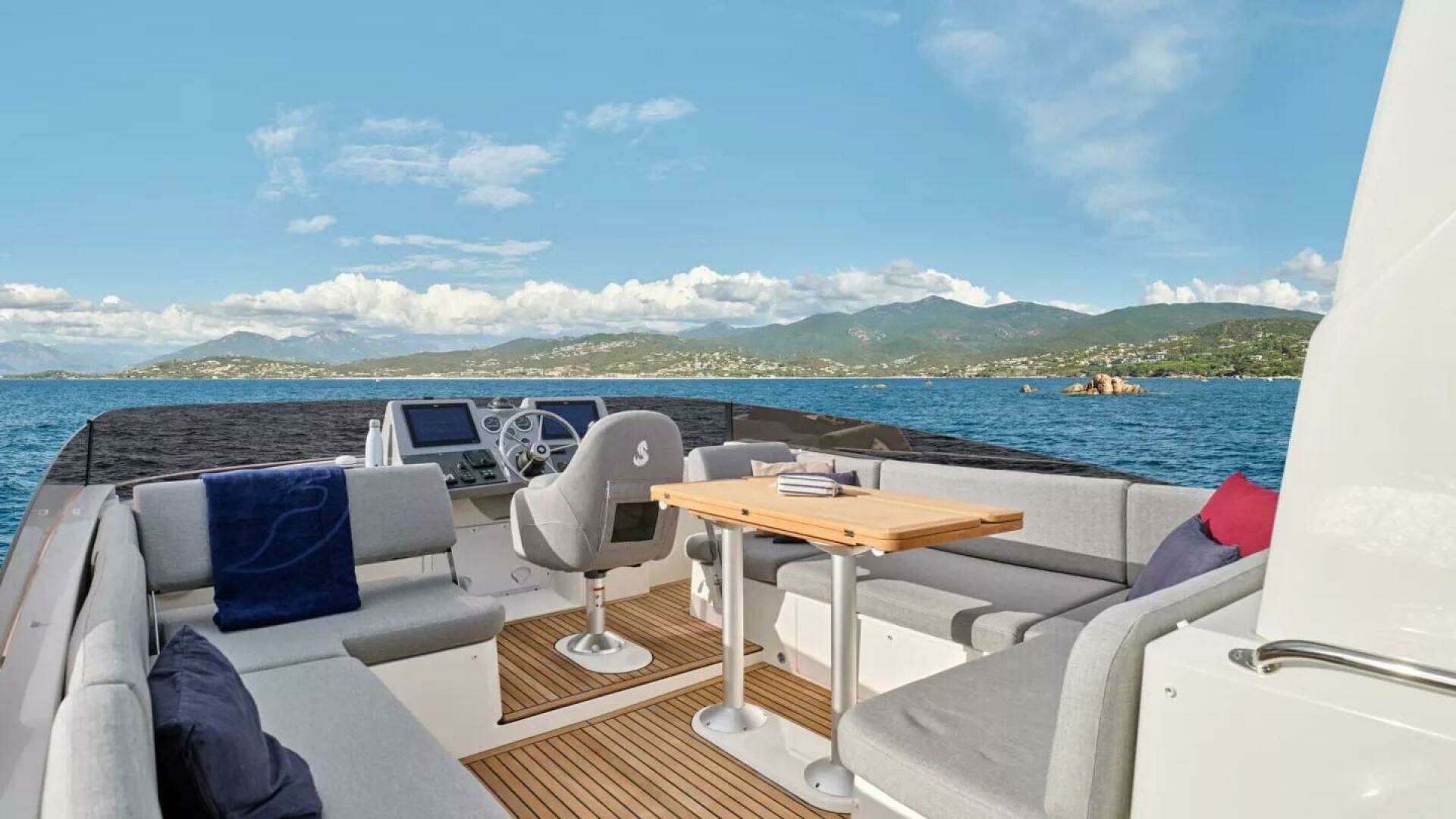 2026 Beneteau Swift Trawler - Image 7