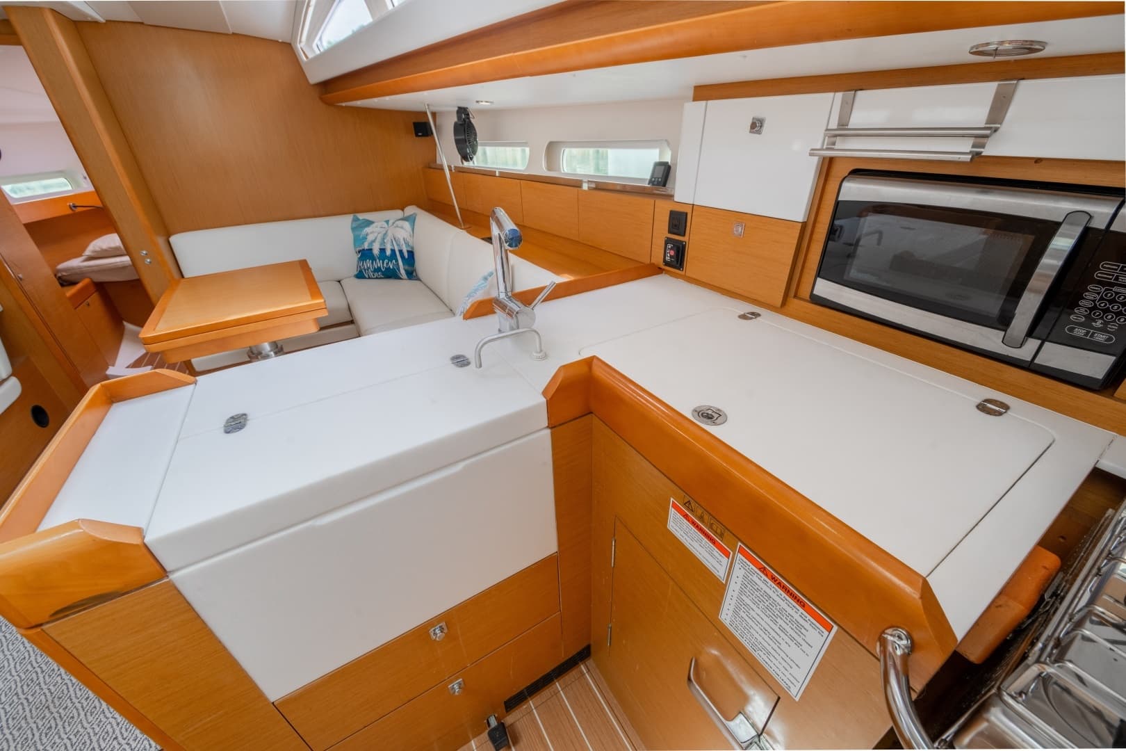 2015 Jeanneau 41 DS - Image 37