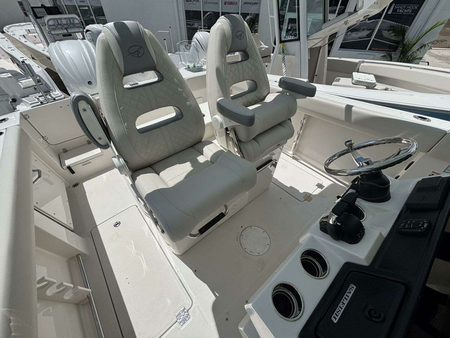 2026 Sailfish 272 CC - Image 10