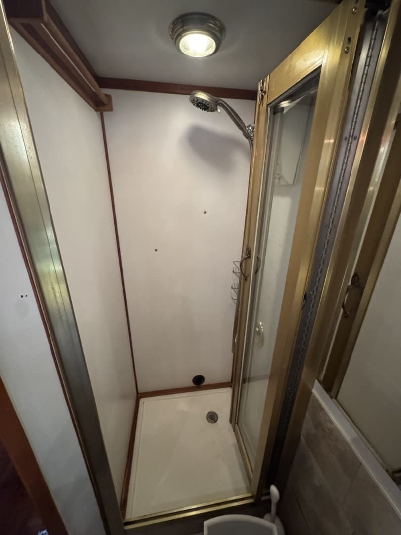 1987 Lien Hwa 47 - Image 25