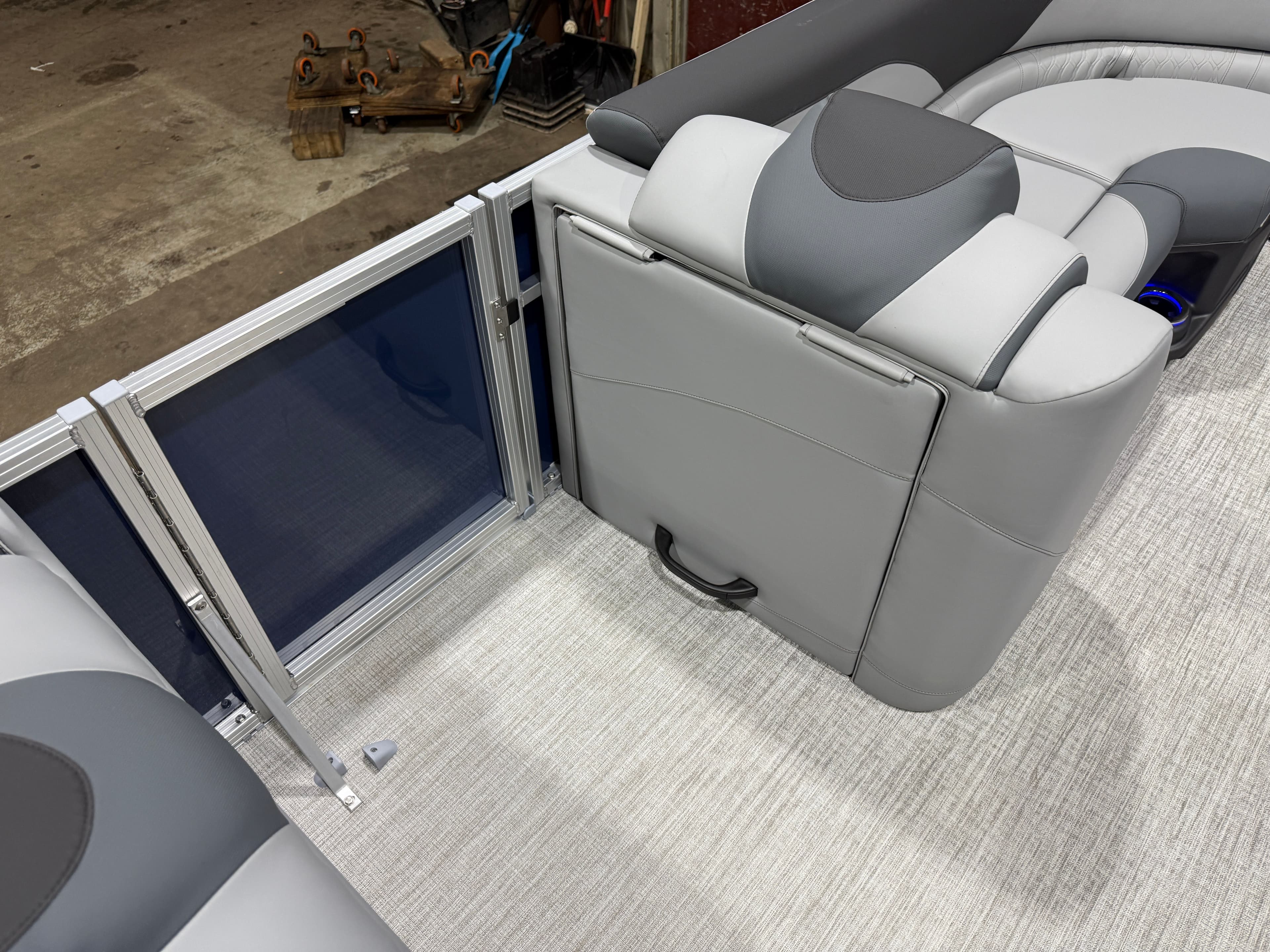 2026 Tahoe LTZ 2385 Swingback (VRB) Tritoon & Honda 4-Stroke EFI - 31