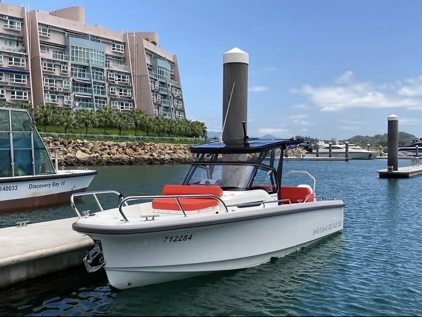 2021 Nimbus Tender 8 - Image 33
