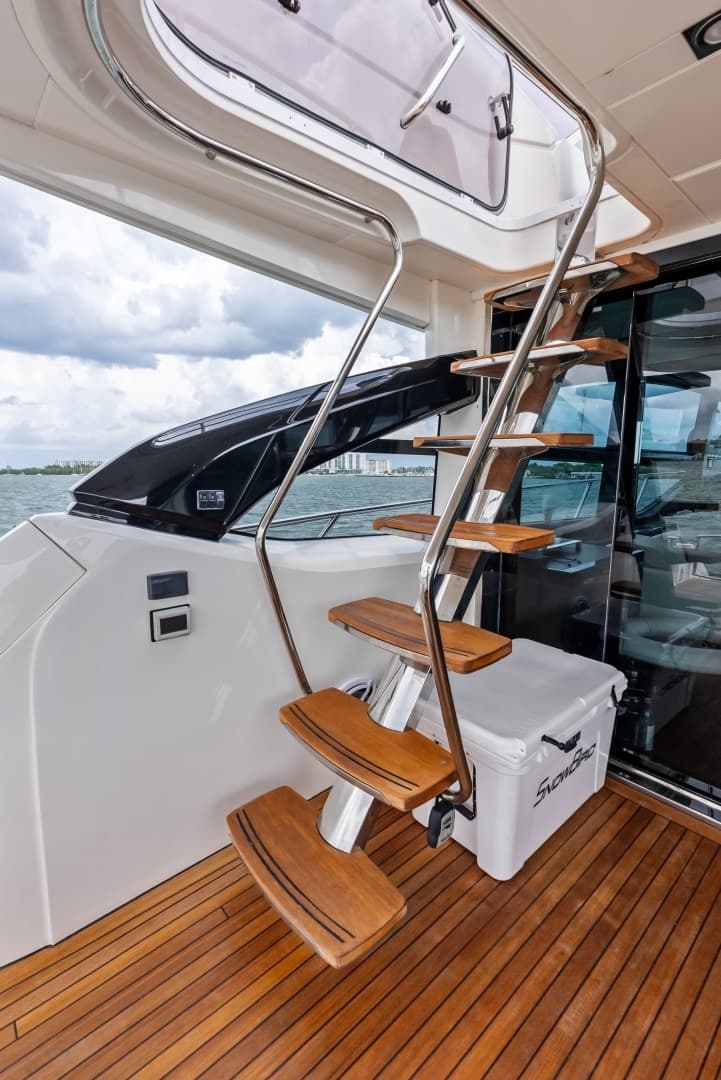 2014 Princess S72 - Image 46