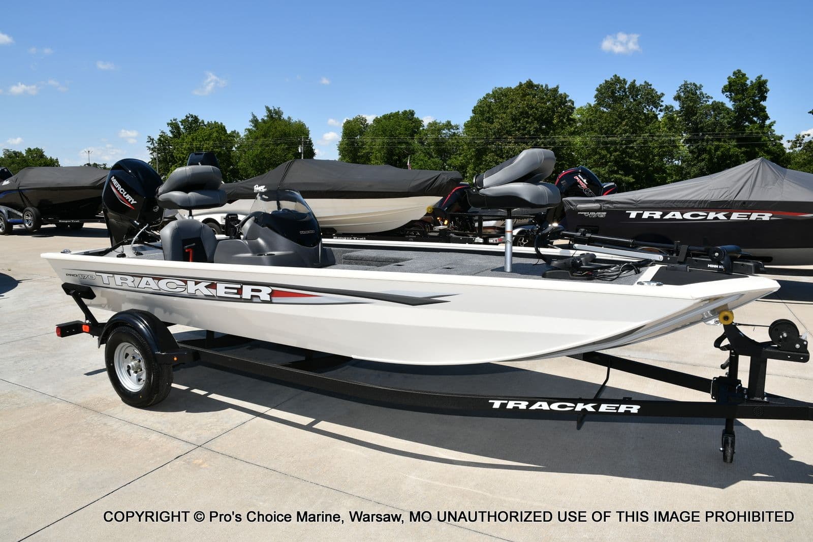 2026 Tracker Pro 170 - 71
