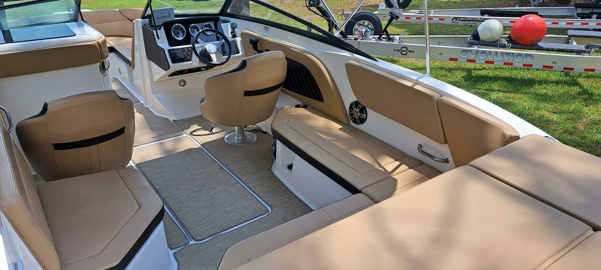 2019 Sea Ray SPX 230 OB - Image 27
