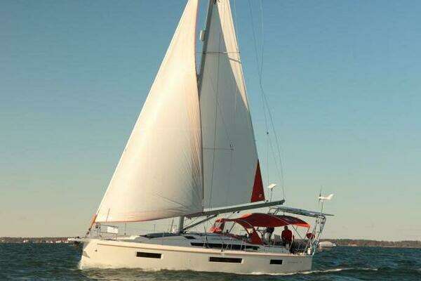 2022 Jeanneau Sun Odyssey 440