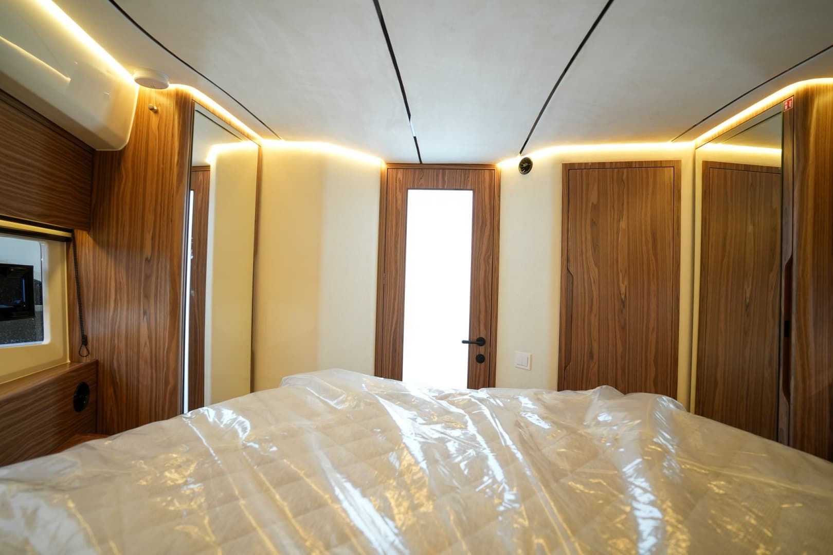 2026 Marex 390 - Image 55