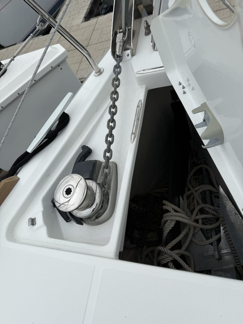 2016 Beneteau Oceanis - Image 6