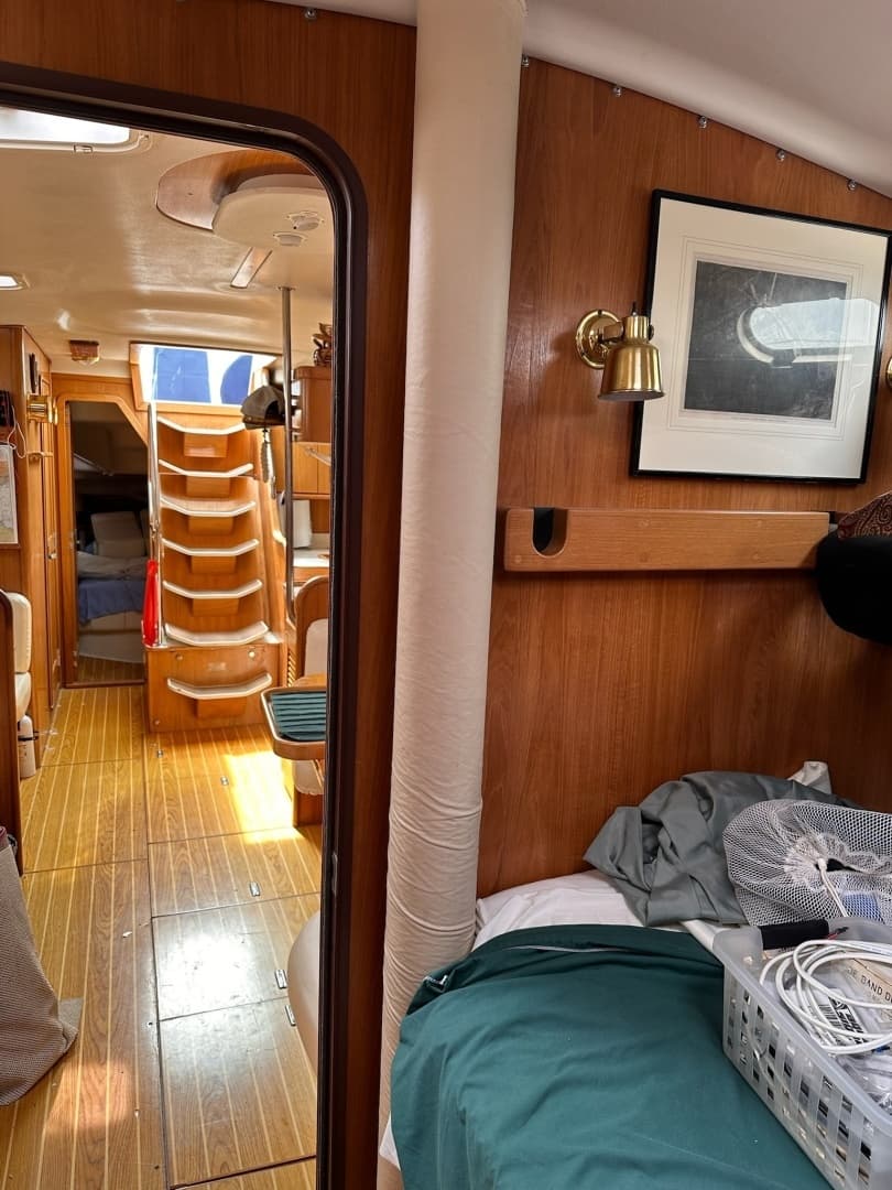 2002 Catalina 470 - Image 27