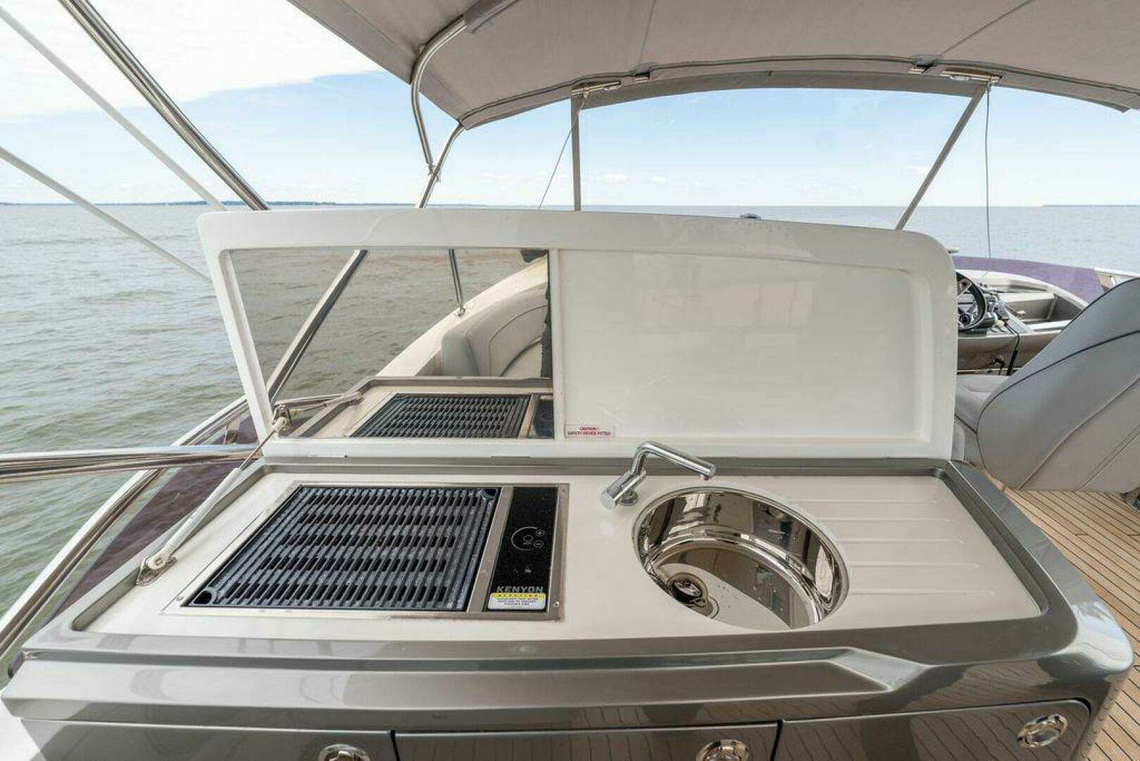 2020 Princess S66 - Image 22