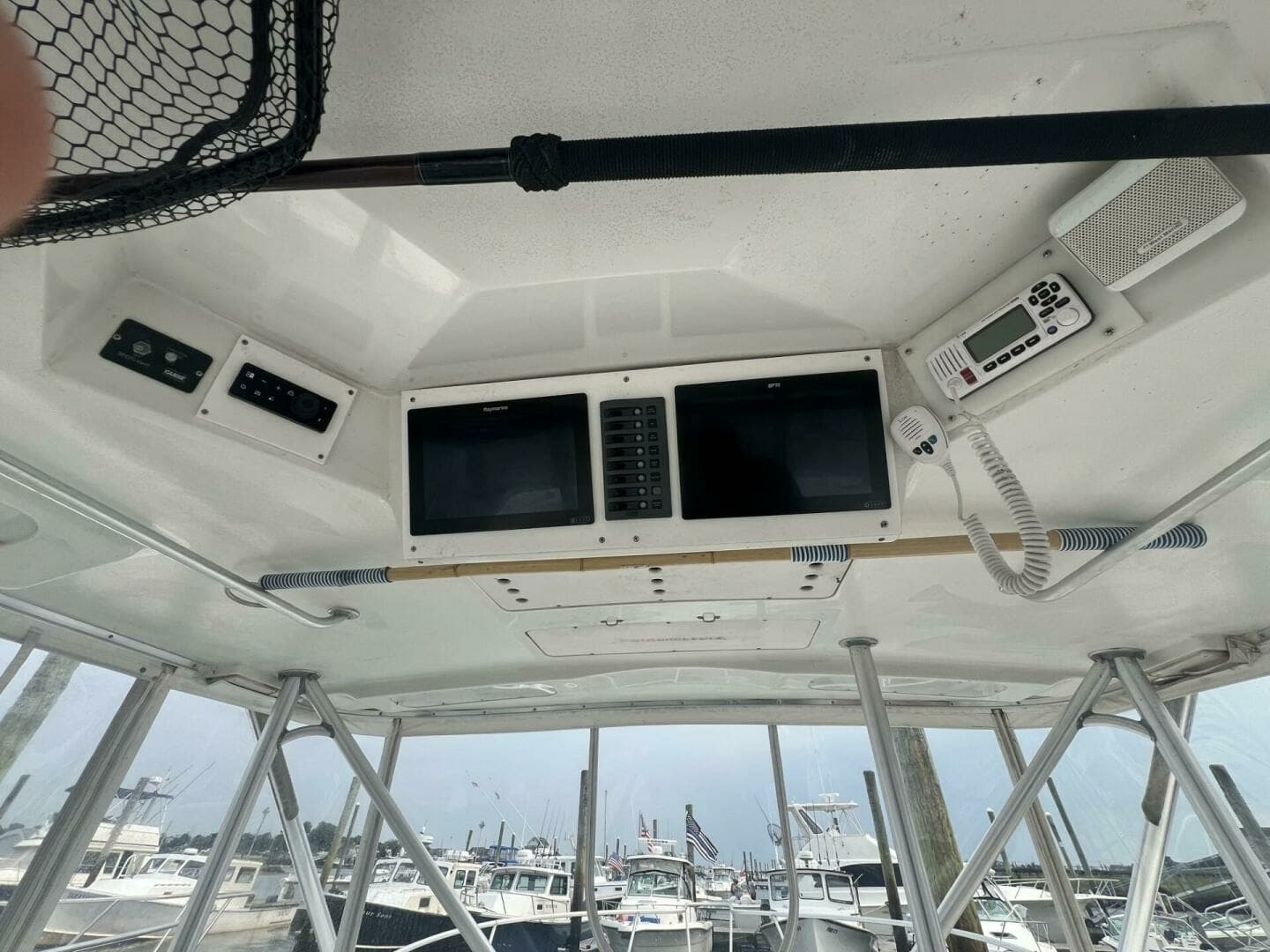 1995 Luhrs 32 Open - Image 12