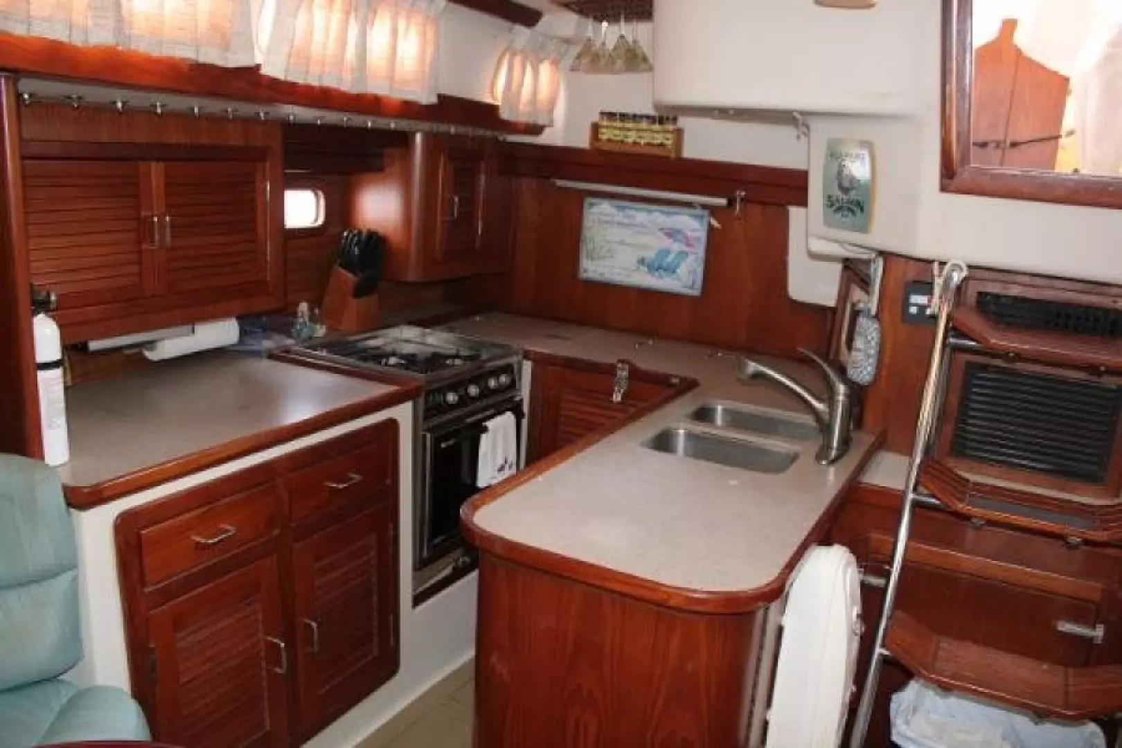 1991 Catalina Morgan 45 - Image 5