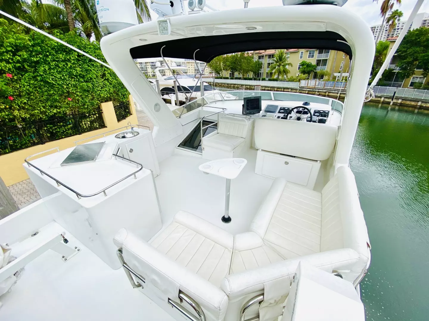 2003 Navigator 5700 Rival - Image 91