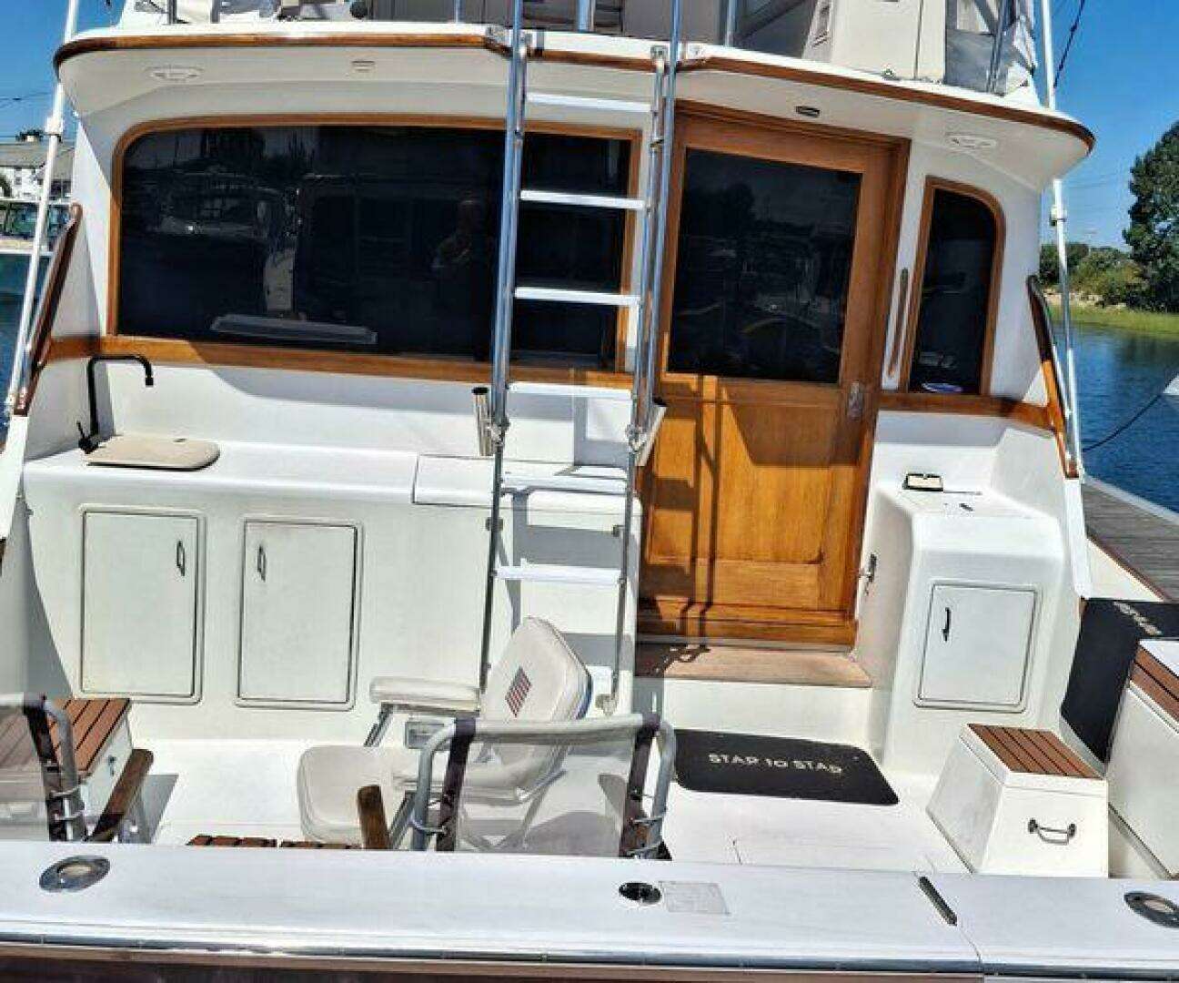1989 Ocean Yachts 44 Super Sport Custom - Image 10