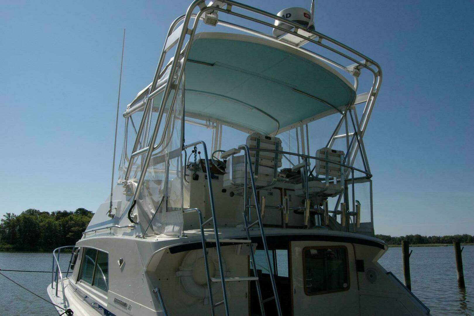 1987 Bertram 33 Sport Fisherman - Image 10