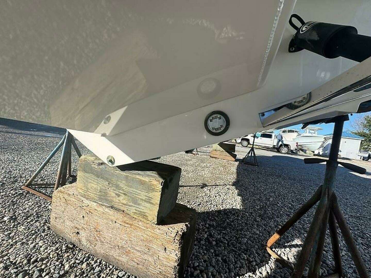 2022 Regulator 31 FS - Image 12