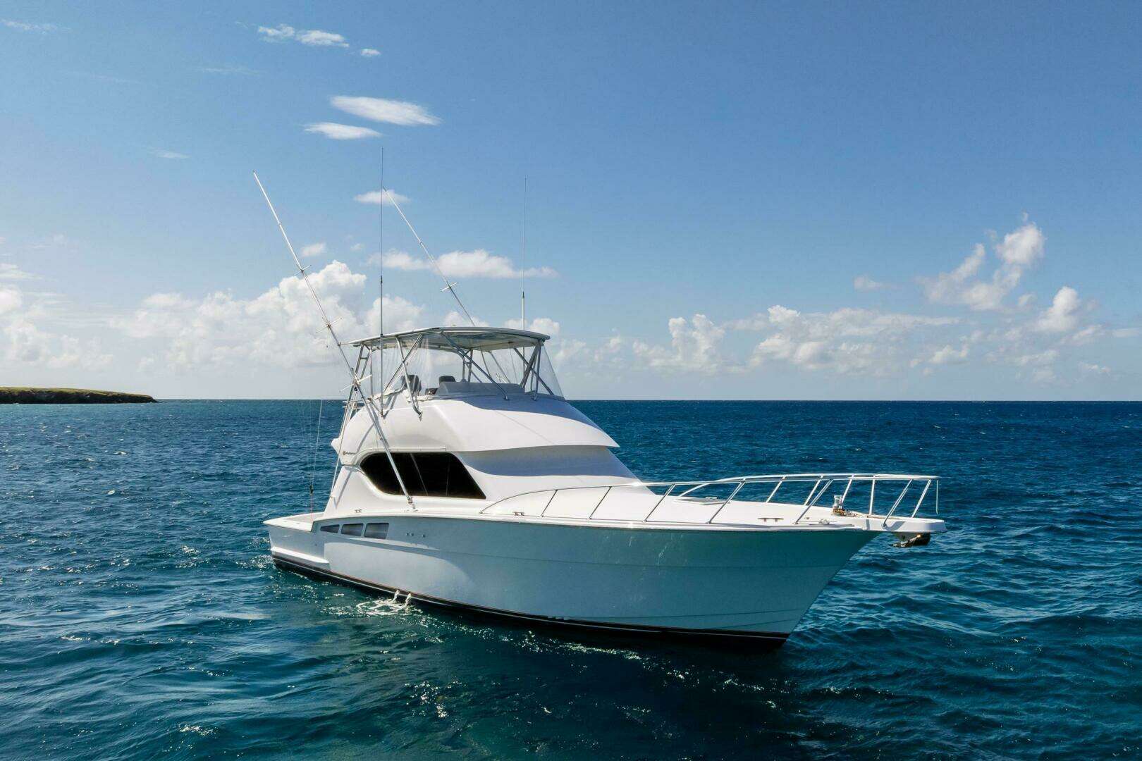 2005 Hatteras 50 Convertible - Image 80