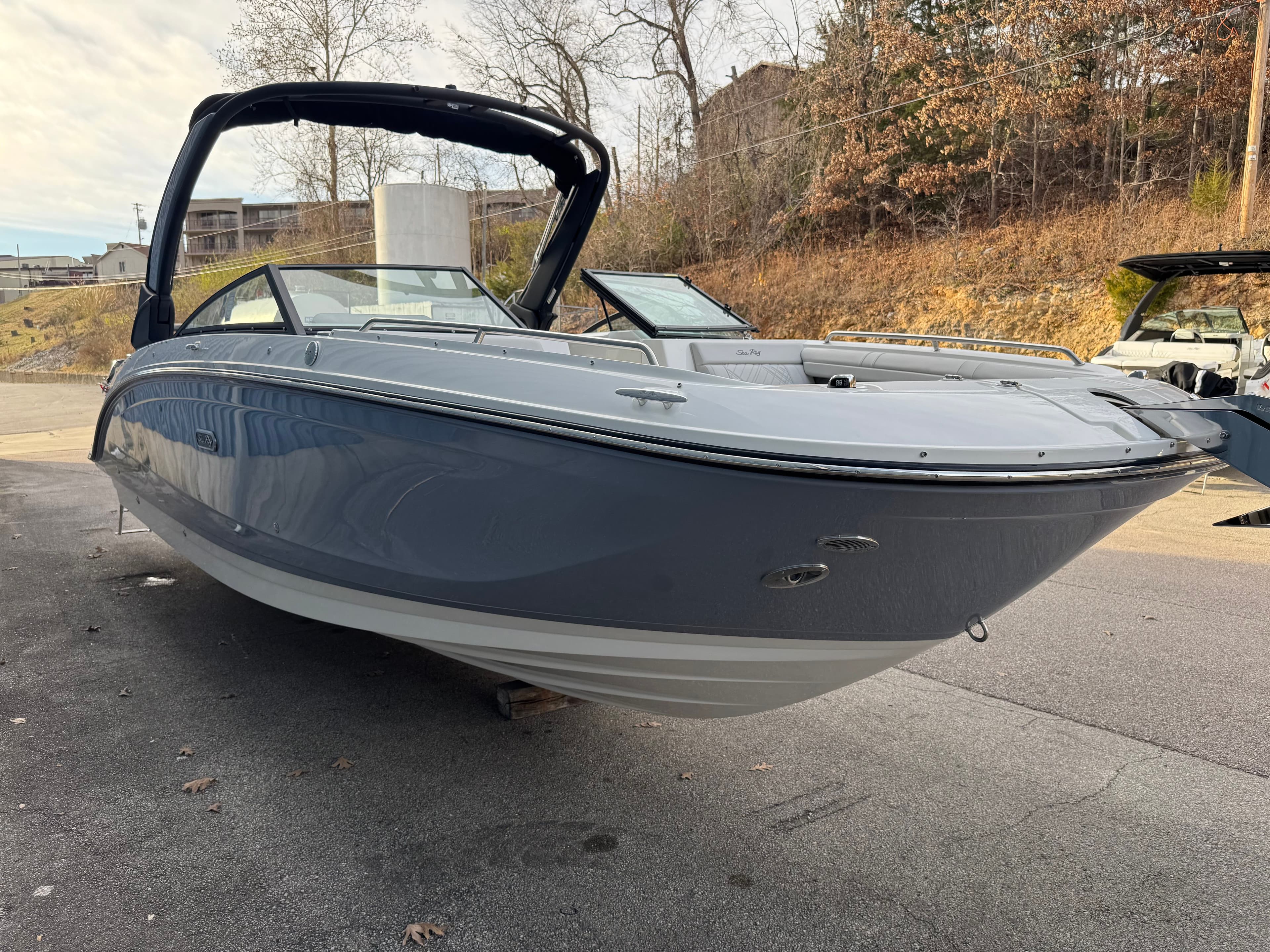 2026 Sea Ray SDX 290 - 13