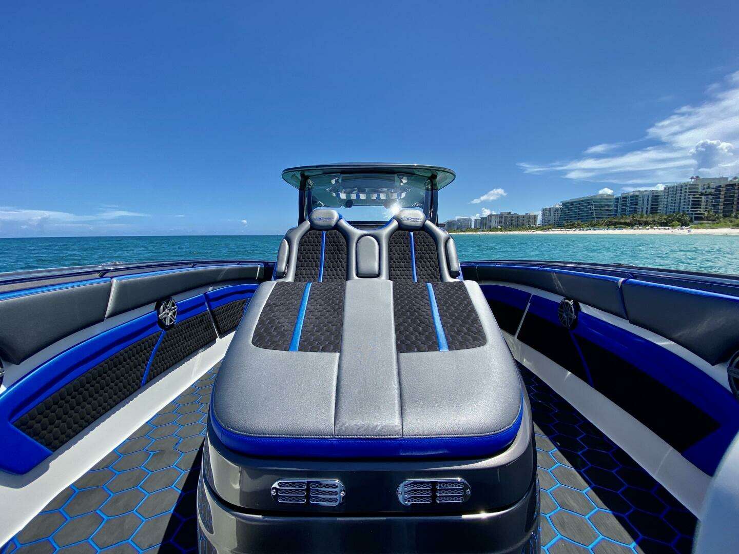 2016 MTI V42 - Image 15