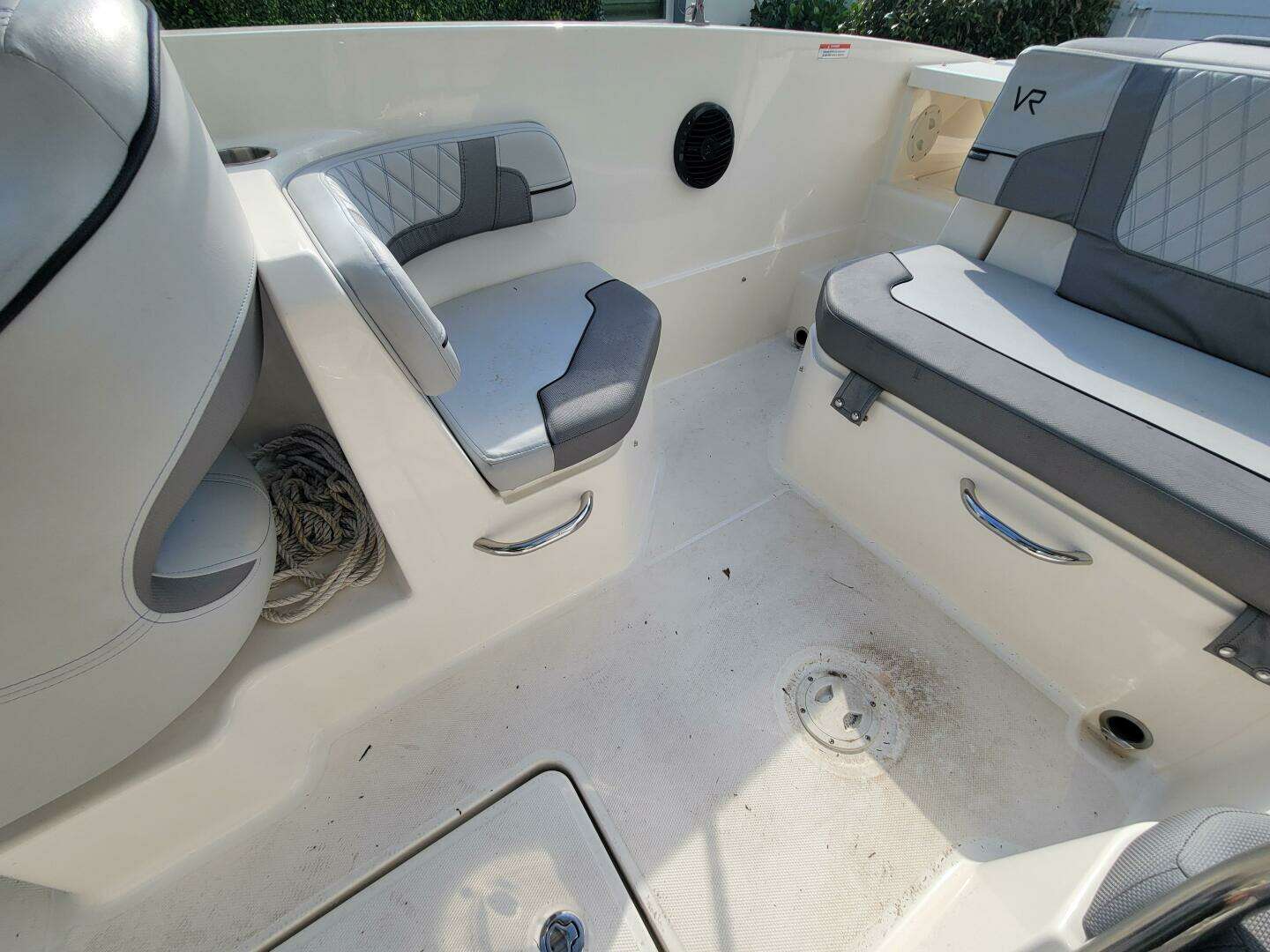 2023 Bayliner VR6 OB - Image 23