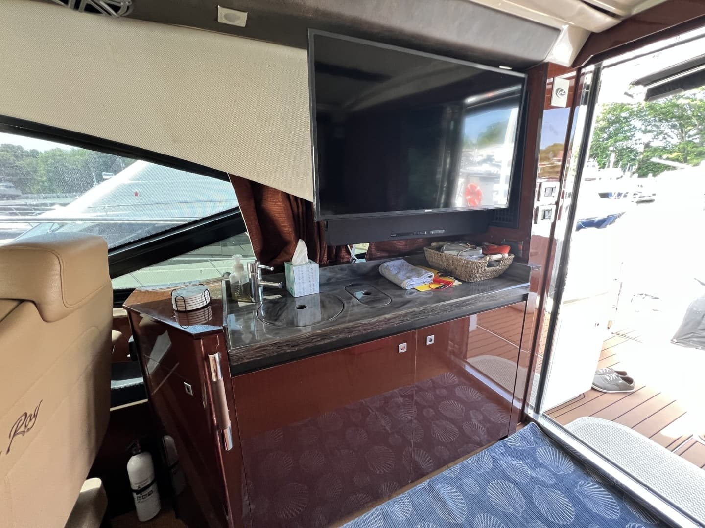 2013 Sea Ray 510 Sundancer - Image 15