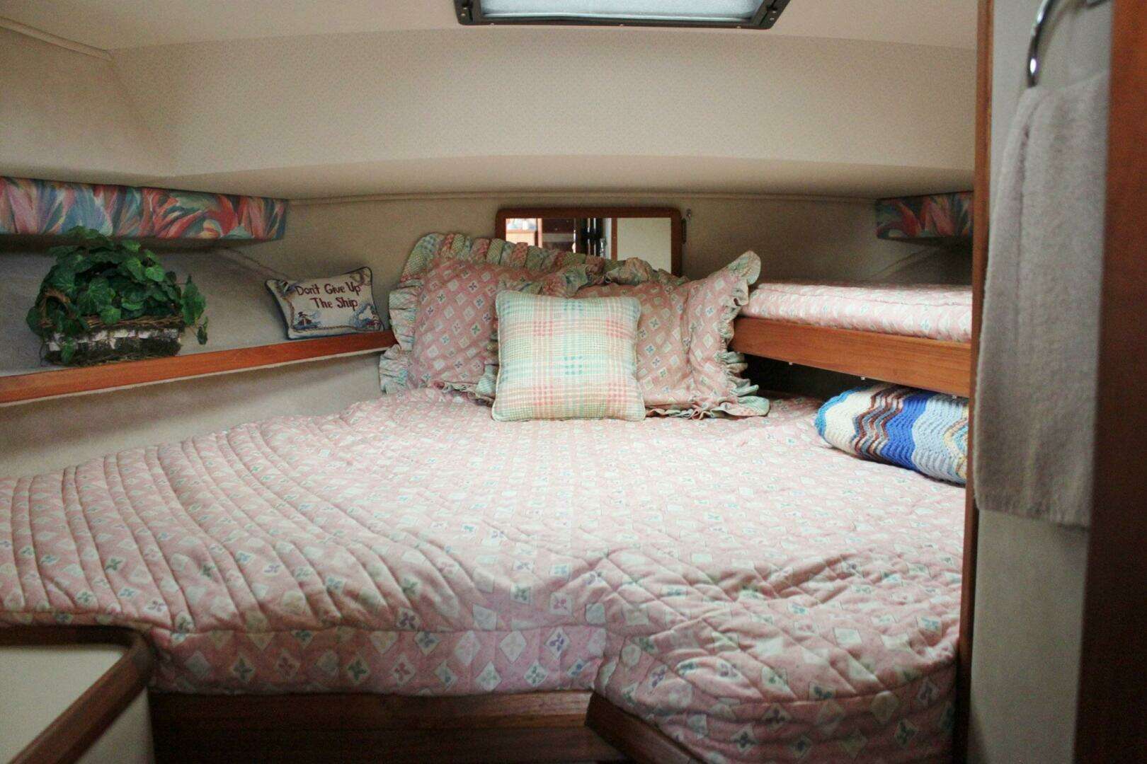 1987 Chris-Craft 362 Catalina - Image 26