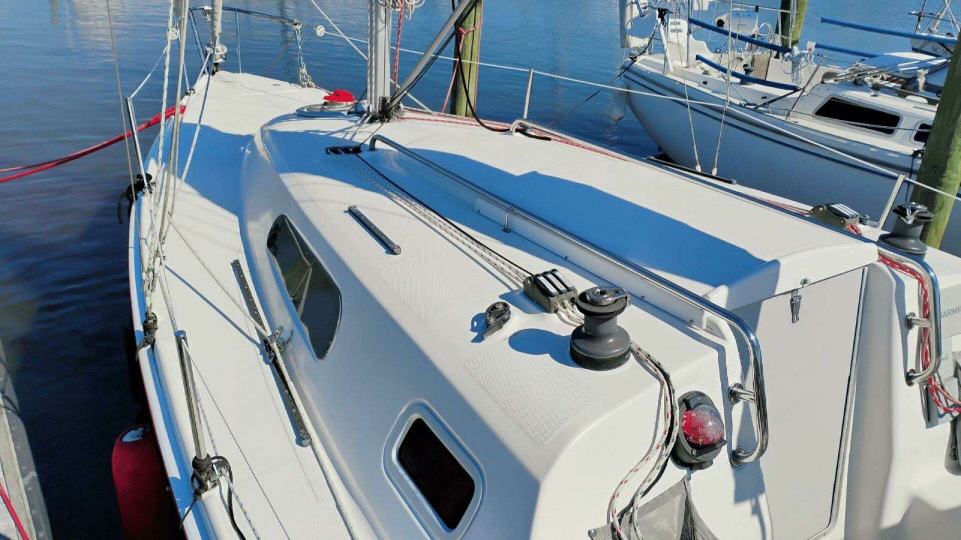2006 Hunter 27x - Image 12