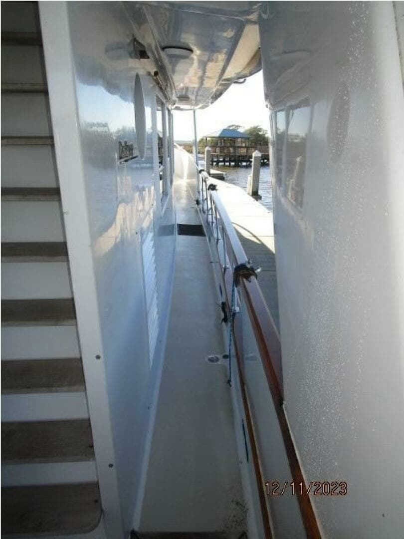 1986 DeFever 72 - Image 14