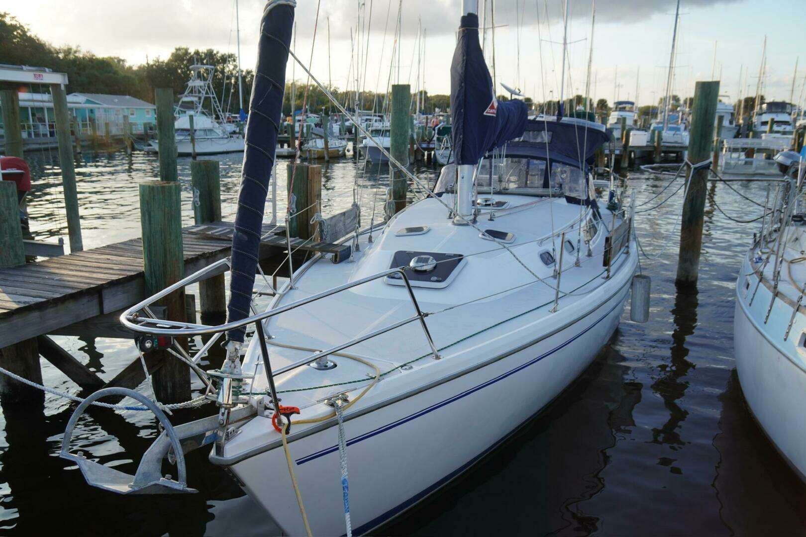 2000 Catalina 36 Mkll - Image 2