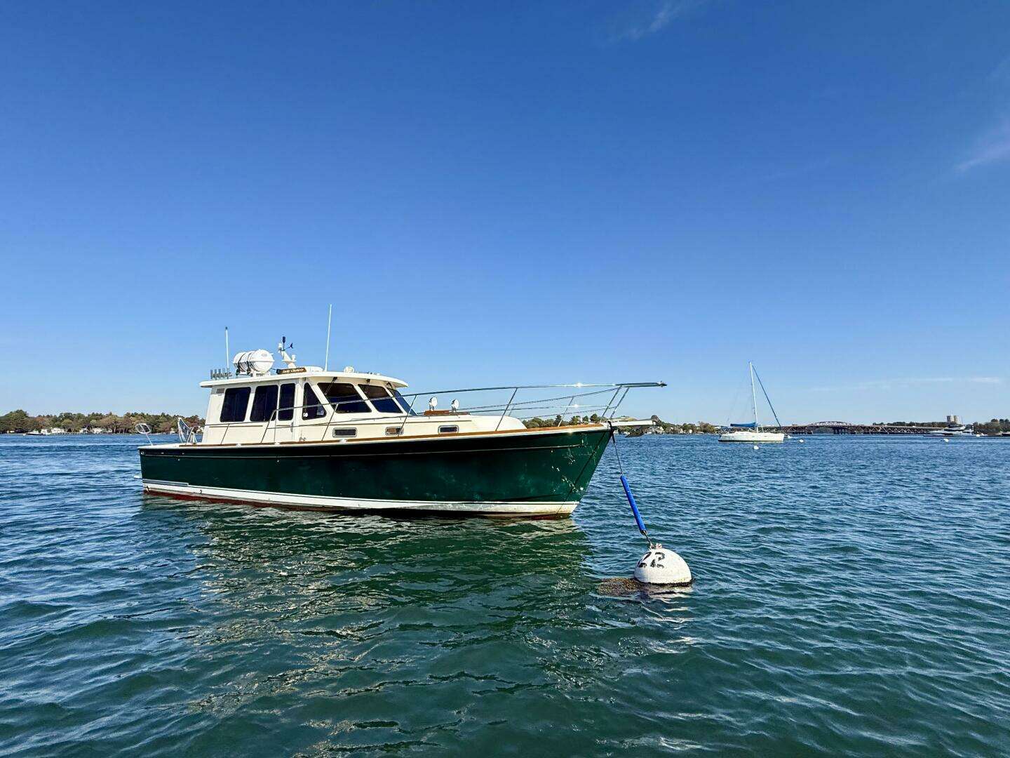 2006 Sabre 42 Sedan - Image 7