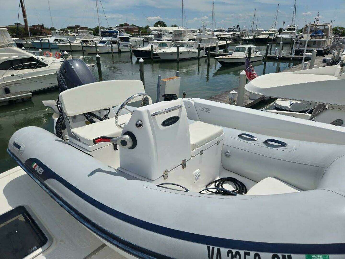 2010 American Tug 49 Limited - Image 10