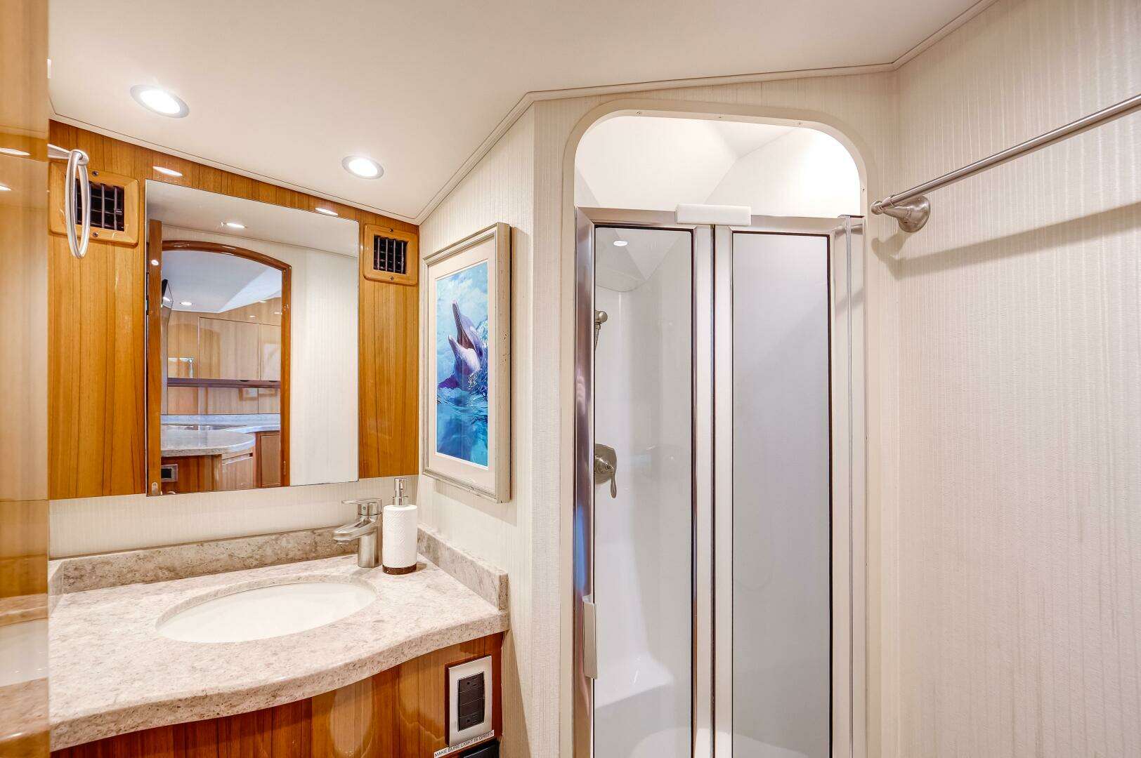 2016 Viking 52 Sport Tower - Image 34
