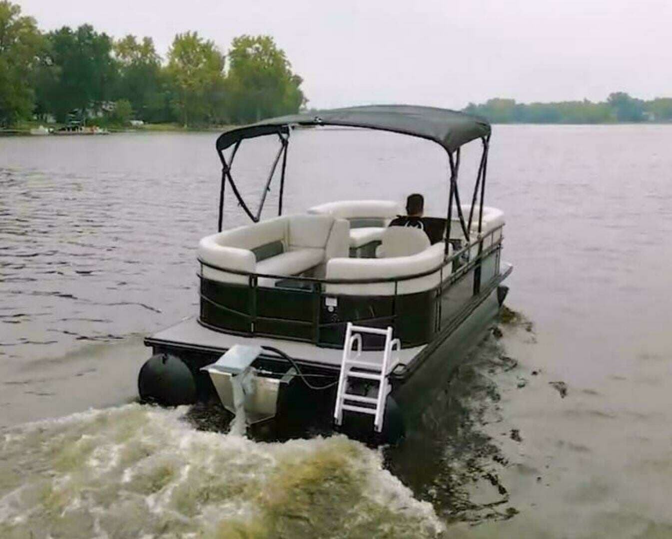 2024 Vision WX Tritoon - Image 7
