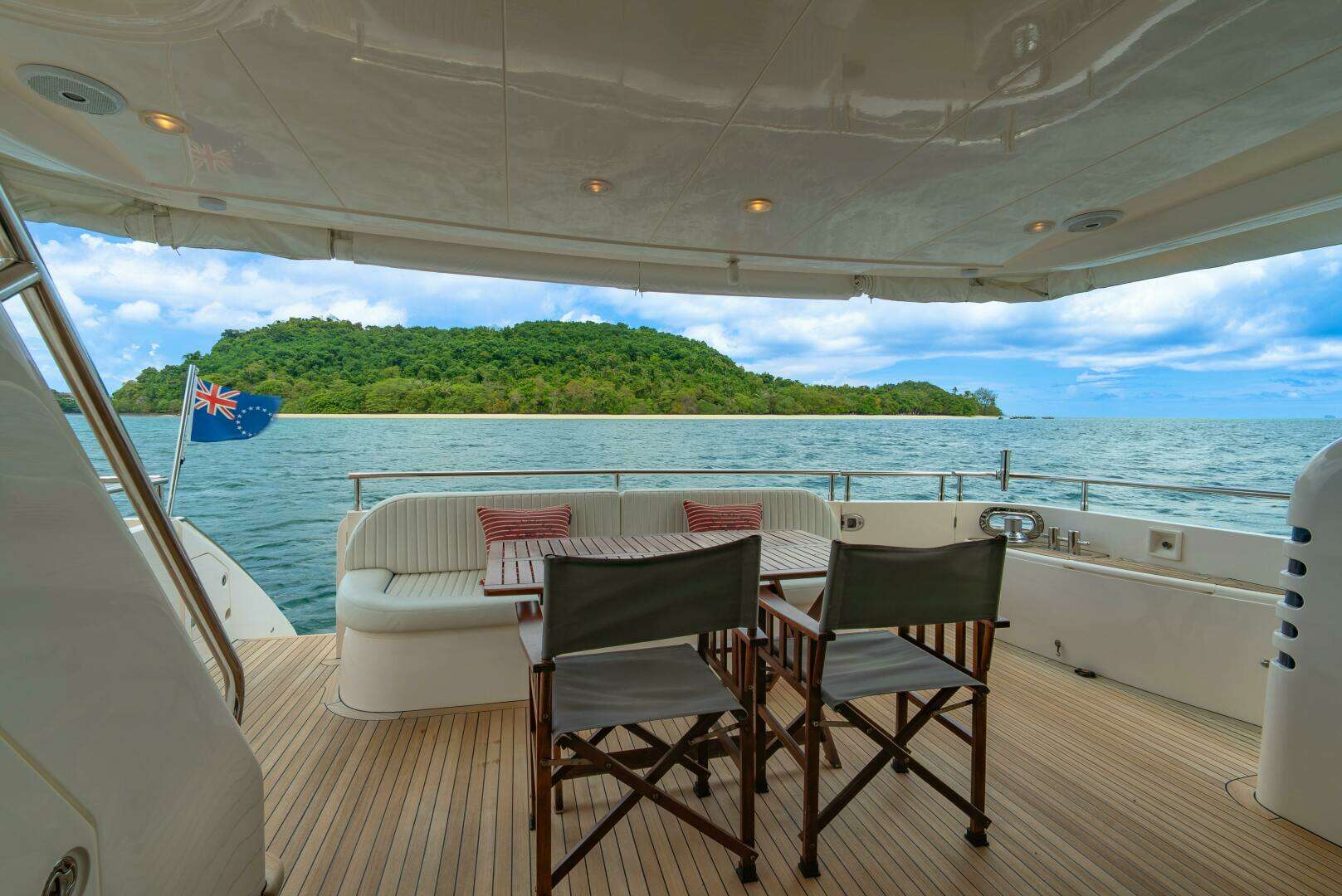 2006 Princess Yachts — - Image 7