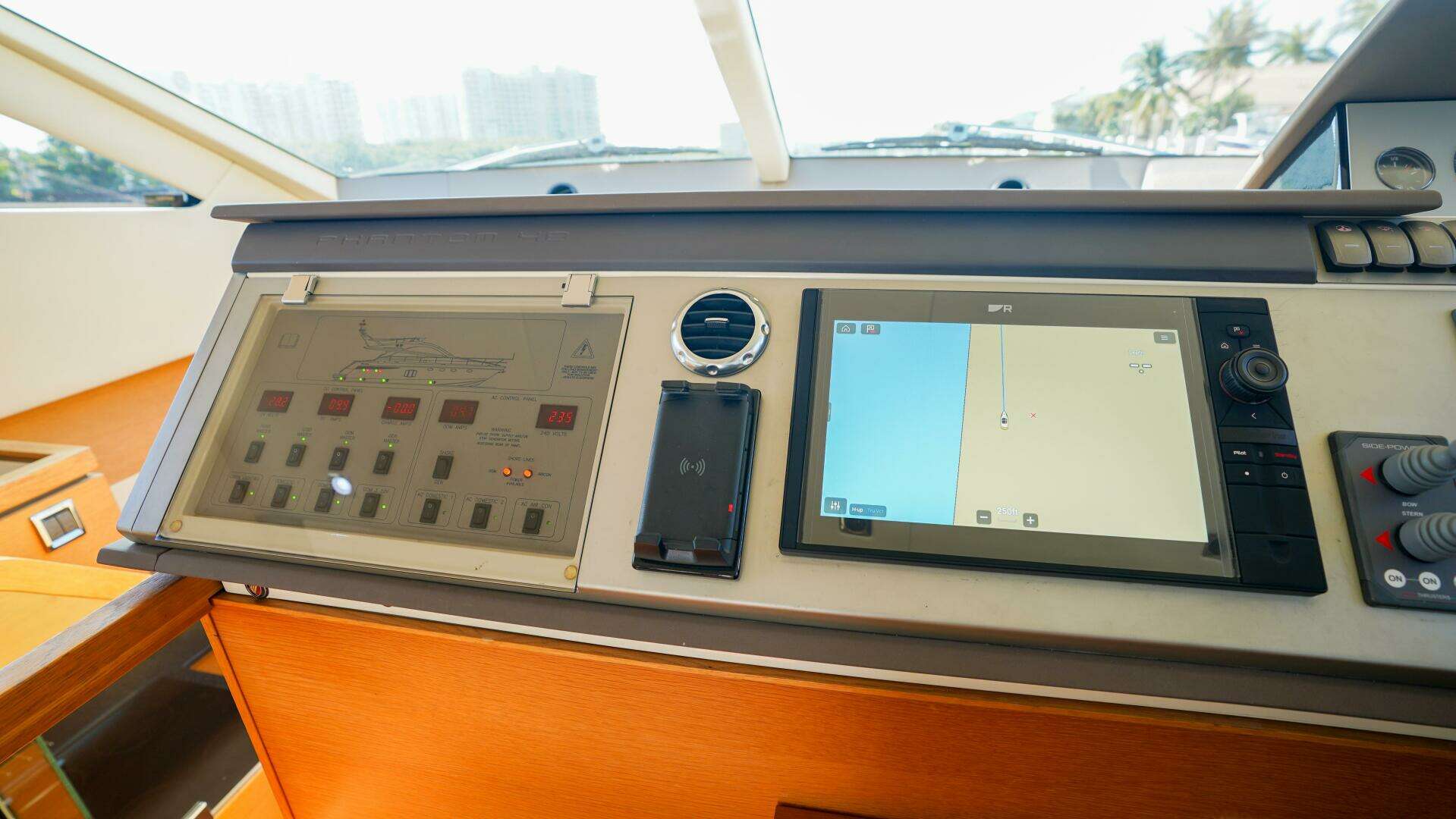 2009 Fairline — - Image 21