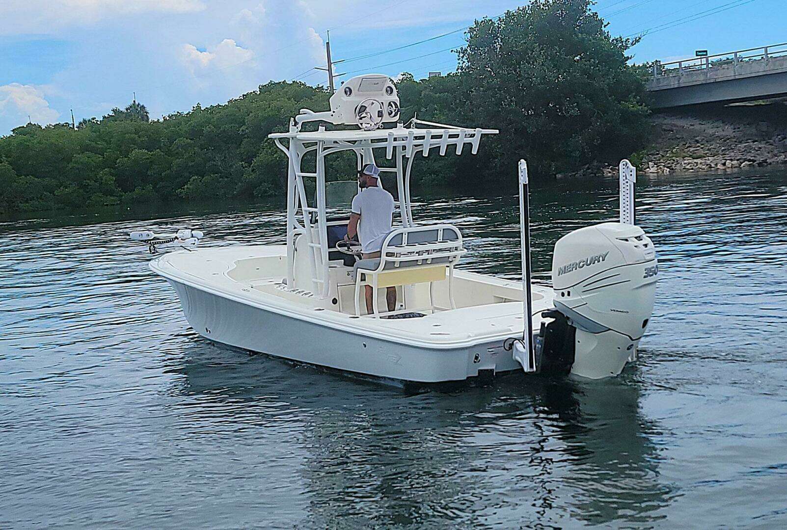 2017 SeaVee 270Z - Image 24