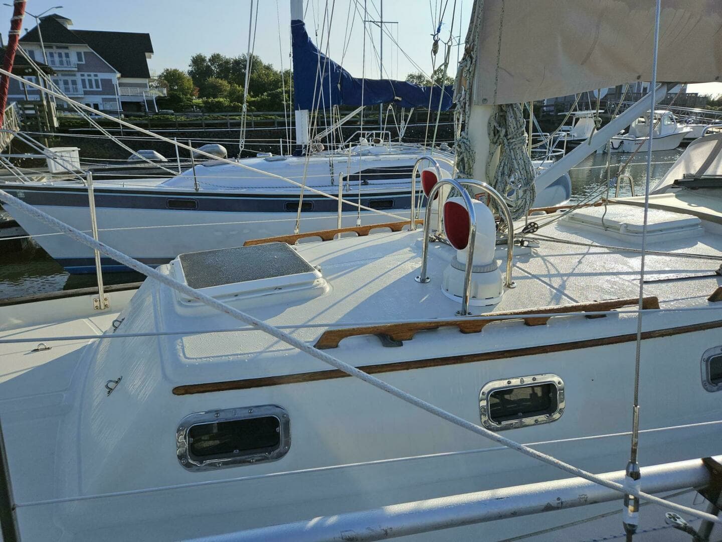 1994 Pacific Seacraft — - Image 38